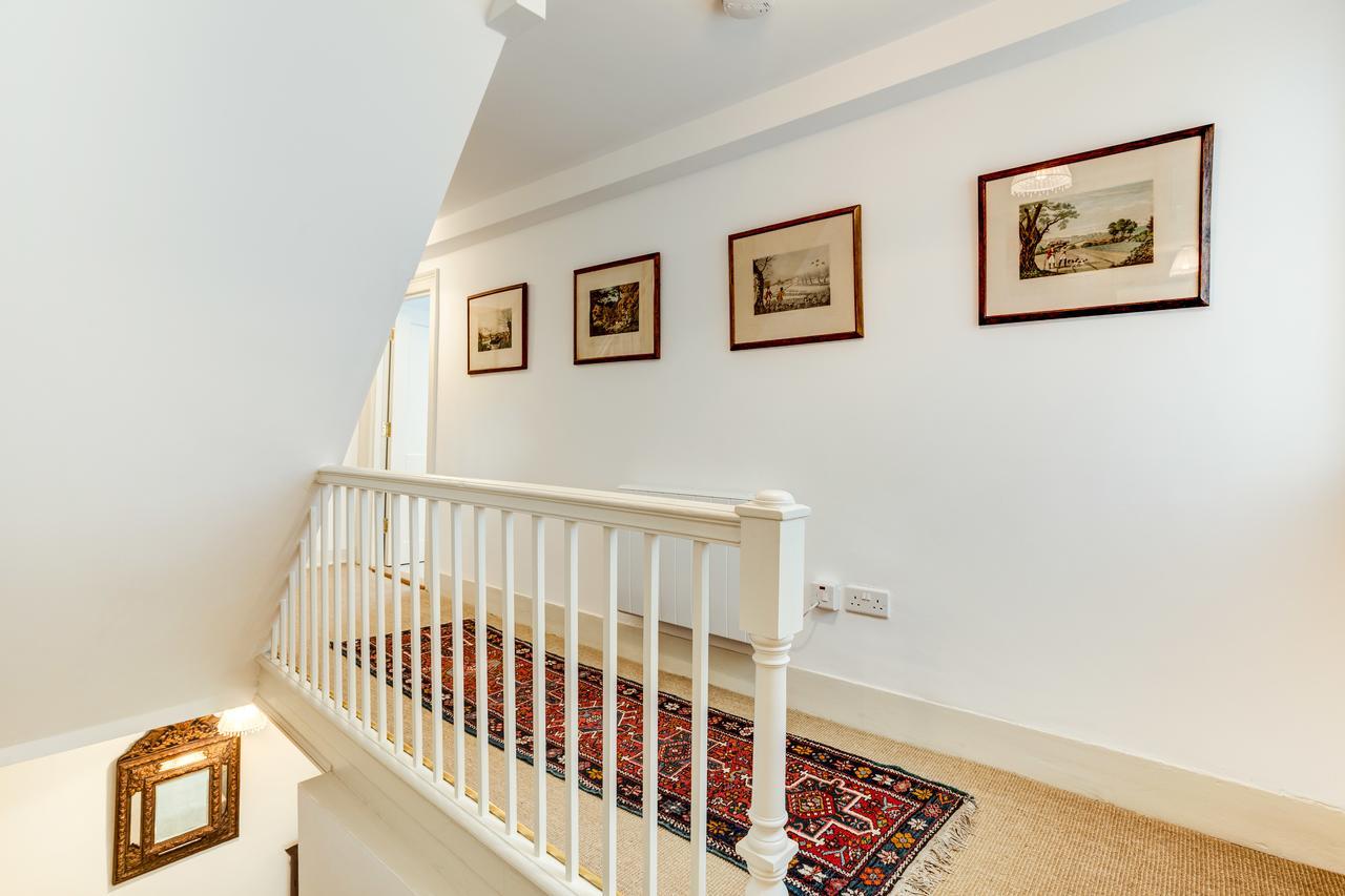 Stunning Seaside Georgian Townhouse With Sea Views Villa Hastings Exterior photo